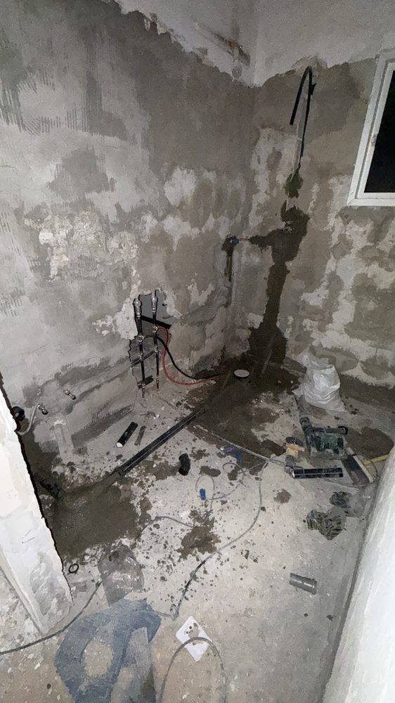 התקנת אסלה תלויה GROHE וריצוף